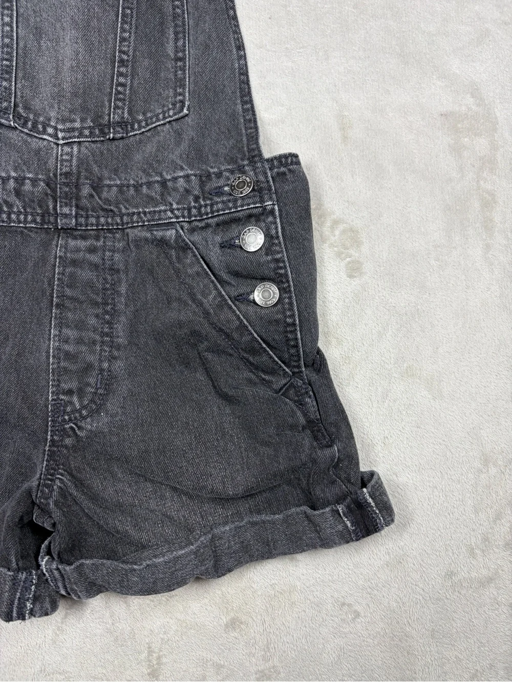Gap Teen 100% Cotton Faded Black Shortalls Overall Shorts Size Large